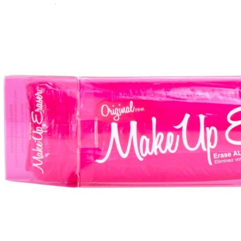 The Original Makeup Eraser (Black) Just Add Water